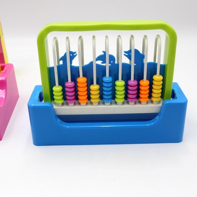 小學(xué)生一二年級數(shù)學(xué)計(jì)數(shù)器教具 塑料算盤學(xué)具盒與圖形識文具用品的教學(xué)演示用品指南